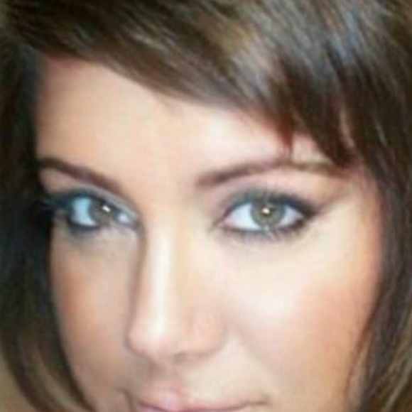 Meet your Posher, Roberta - Picture 1 of 1